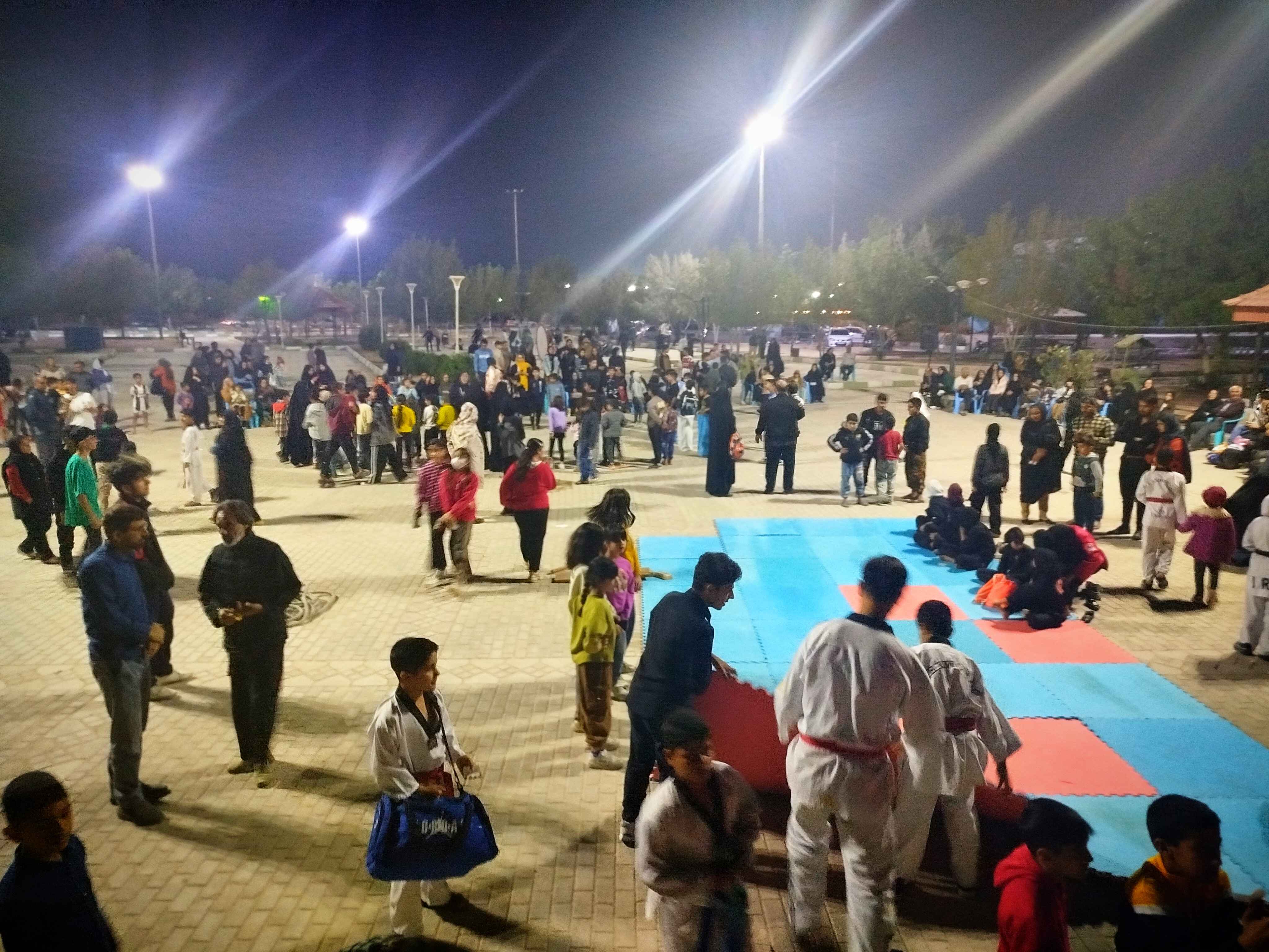 جشنواره فرهنگی ورزشی و ورزش های همگانی در شهر اهرم برگزار شد 